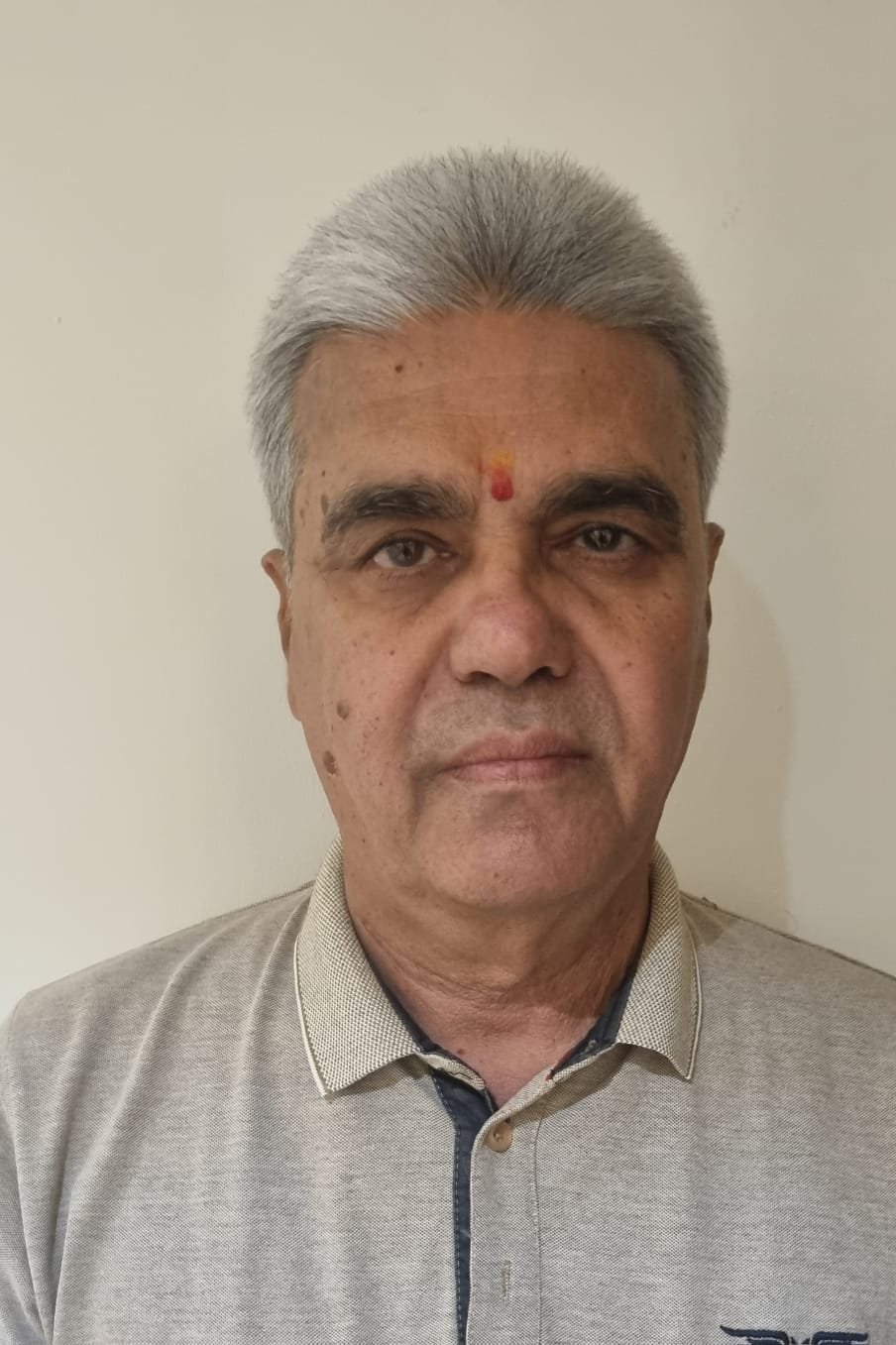 Mr. Harish Kumar Dubey
